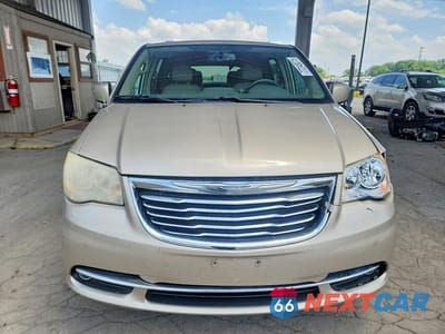 Piąte zdjęcie samochodu w środku: 2013 CHRYSLER TOWN & COUNTRY TOURING VIN:2C4RC1BG5DR708691 - miniatura