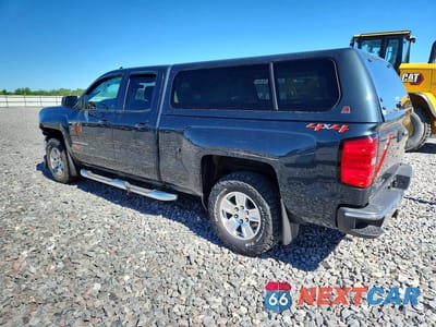 Drugie zdjęcie samochodu z przodu: 2018 CHEVROLET SILVERADO K1500 LT VIN:1GCVKREC9JZ295832 - miniatura