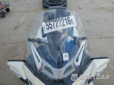 Piąte zdjęcie samochodu w środku: 2011 CAN-AM SPYDER ROADSTER RT-LTD VIN:2BXJBDC10BV001739 - miniatura