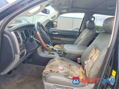 Zdjęcie 7 z 12 samochodu: 2010 TOYOTA TUNDRA CREWMAX LIMITED VIN:5TFHW5F14AX145792 - miniatura