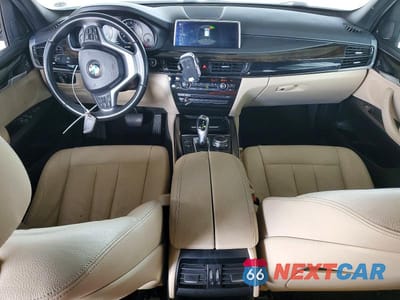 Zdjęcie 8 z 12 samochodu: 2017 BMW X5 SDRIVE35I VIN:5UXKR2C32H0X04646 - miniatura