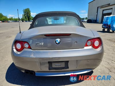 Zdjęcie 6 z 12 samochodu: 2005 BMW Z4 3.0 VIN:4USBT53545LT28672 - miniatura
