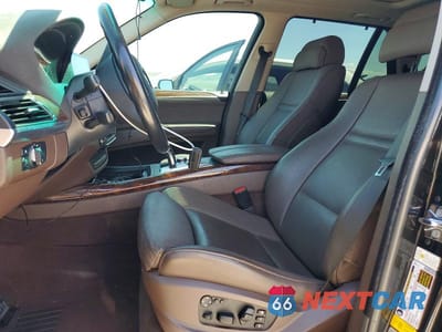 Zdjęcie 7 z 12 samochodu: 2007 BMW X5 4.8I VIN:5UXFE83557LZ44093 - miniatura