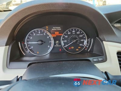 Zdjęcie 9 z 12 samochodu: 2015 ACURA RLX ADVANCE VIN:JH4KC1F93FC001211 - miniatura