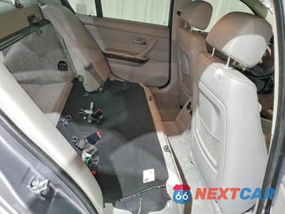 Zdjęcie 10 z 12 samochodu: 2009 BMW 335 XI VIN:WBAPL33569A405654 - miniatura