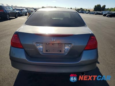 Zdjęcie 6 z 12 samochodu: 2006 HONDA ACCORD EX VIN:1HGCM56766A064552 - miniatura