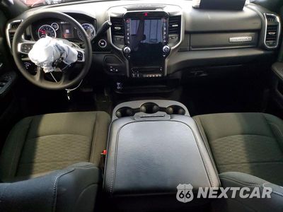 Zdjęcie 8 z 12 samochodu: 2026 RAM 2500 BIG HORN VIN:3C6UR5DJ0TG200066 - miniatura