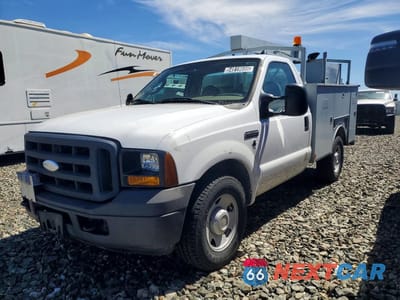 2006 FORD F350 SRW SUPER DUTY 1FDSF30586EC12138 - główne zdjęcie licytacji z USA - miniatura
