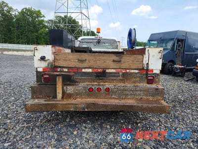 Piąte zdjęcie samochodu w środku: 2009 FORD F450 SUPER DUTY VIN:1FDXW46R99EB28744 - miniatura