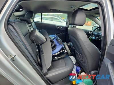 Zdjęcie 10 z 12 samochodu: 2019 HYUNDAI IONIQ LIMITED VIN:KMHC05LC5KU119475 - miniatura