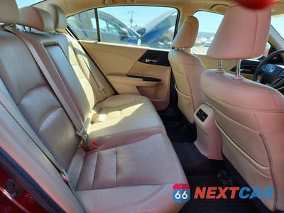 Zdjęcie 10 z 13 samochodu: 2016 HONDA ACCORD EXL VIN:1HGCR2F92GA030207 - miniatura
