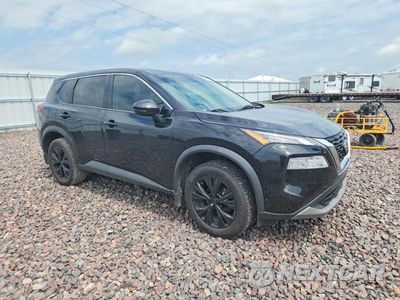 Czwarte zdjęcie samochodu z boku: 2021 NISSAN ROGUE SV VIN:5N1AT3BA2MC693379 - miniatura