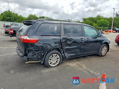 Trzecie zdjęcie samochodu z tyłu: 2015 TOYOTA SIENNA XLE PREMIUM 8-PASSENGER VIN:5TDYK3DC5FS689915 - miniatura