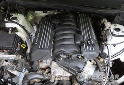 Zdjęcie 7 z 10 samochodu: 2013 JEEP GRAND CHEROKEE SRT-8 VIN:1C4RJFDJ4DC563714 - miniatura
