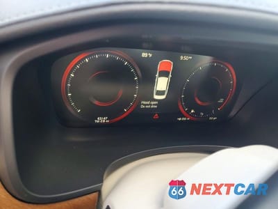 Zdjęcie 9 z 13 samochodu: 2018 VOLVO S90 T6 INSCRIPTION VIN:LVY992MLXJP036227 - miniatura