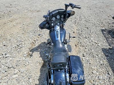 Zdjęcie 6 z 8 samochodu: 2013 HARLEY-DAVIDSON FLHX STREET GLIDE VIN:1HD1KBM16DB608224 - miniatura