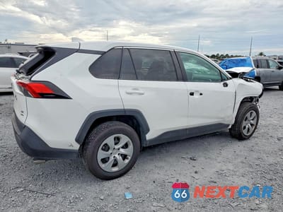 Trzecie zdjęcie samochodu z tyłu: 2024 TOYOTA RAV4 LE VIN:2T3F1RFV1RC437160 - miniatura