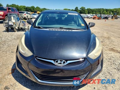 Piąte zdjęcie samochodu w środku: 2015 HYUNDAI ELANTRA SE VIN:5NPDH4AE5FH647033 - miniatura