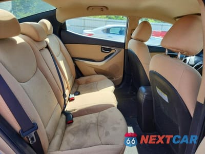 Zdjęcie 10 z 12 samochodu: 2013 HYUNDAI ELANTRA GLS VIN:5NPDH4AE6DH397931 - miniatura