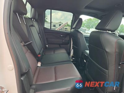 Zdjęcie 10 z 13 samochodu: 2025 HONDA RIDGELINE BLACK EDITION VIN:5FPYK3F86SB027663 - miniatura