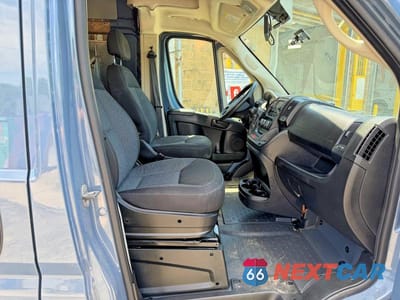 Piąte zdjęcie samochodu w środku: 2019 RAM PROMASTER 3500 3500 HIGH VIN:3C6URVJGXKE545219 - miniatura