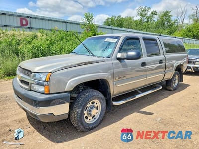 2003 CHEVROLET SILVERADO K2500 HEAVY DUTY 1GCHK23173F247224 - główne zdjęcie licytacji z USA - miniatura