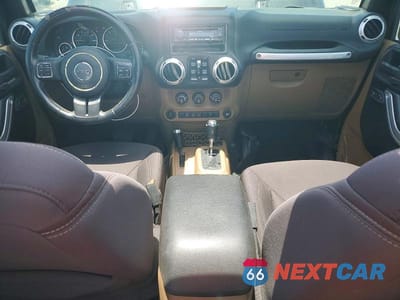 Zdjęcie 8 z 12 samochodu: 2016 JEEP WRANGLER UNLIMITED RUBICON VIN:1C4BJWFG8GL102961 - miniatura
