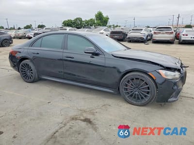 Czwarte zdjęcie samochodu z boku: 2021 MERCEDES-BENZ S 580 4MATIC VIN:W1K6G7GB1MA035044 - miniatura