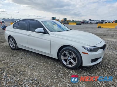 Czwarte zdjęcie samochodu z boku: 2014 BMW 328 XI SULEV VIN:WBA3B5G50ENS09980 - miniatura
