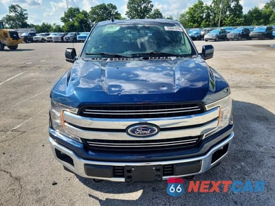 Piąte zdjęcie samochodu w środku: 2019 FORD F150 SUPERCREW VIN:1FTEW1E54KKE21824 - miniatura