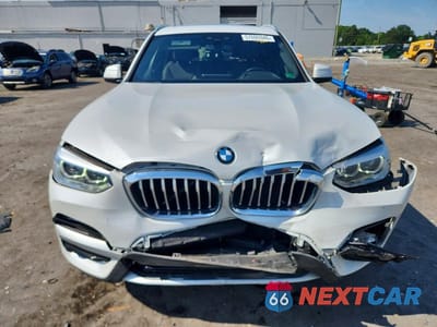 Piąte zdjęcie samochodu w środku: 2019 BMW X3 XDRIVE30I VIN:5UXTR9C59KLR05951 - miniatura