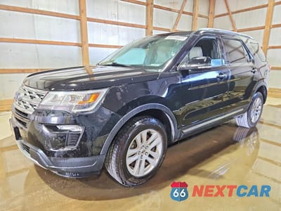 2018 FORD EXPLORER XLT 1FM5K8D88JGA44489 - główne zdjęcie licytacji z USA - miniatura