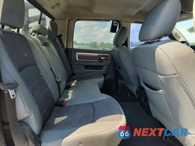 Zdjęcie 10 z 12 samochodu: 2013 RAM 3500 SLT VIN:3C63RRHL2DG616278 - miniatura