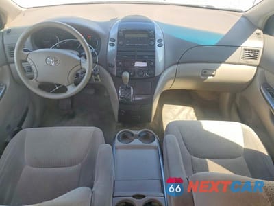 Zdjęcie 8 z 13 samochodu: 2009 TOYOTA SIENNA LE 7-PASSENGER VIN:5TDZK23C69S268290 - miniatura