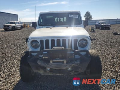 Piąte zdjęcie samochodu w środku: 2020 JEEP GLADIATOR SPORT VIN:1C6JJTAG2LL129589 - miniatura