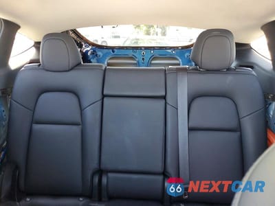 Zdjęcie 10 z 14 samochodu: 2021 TESLA MODEL Y VIN:5YJYGDEE5MF153264 - miniatura