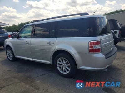 Drugie zdjęcie samochodu z przodu: 2018 FORD FLEX SE VIN:2FMGK5B83JBA03317 - miniatura