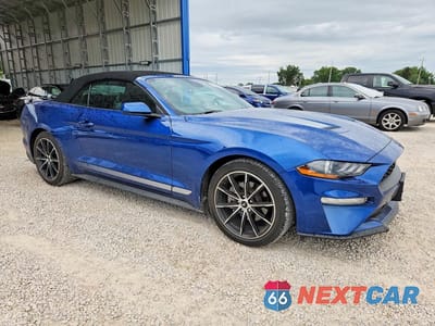 Czwarte zdjęcie samochodu z boku: 2022 FORD MUSTANG VIN:1FATP8UH4N5130113 - miniatura