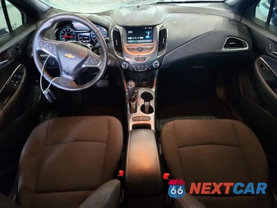 Zdjęcie 8 z 12 samochodu: 2018 CHEVROLET CRUZE LT VIN:1G1BE5SM3J7204686 - miniatura