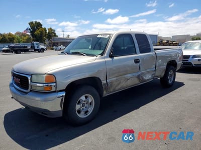 1999 GMC NEW SIERRA K1500 2GTEK19T2X1534943 - główne zdjęcie licytacji z USA - miniatura