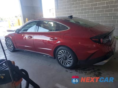 Drugie zdjęcie samochodu z przodu: 2024 HYUNDAI SONATA HYBRID LIMITED VIN:KMHL54JJ7RA091560 - miniatura