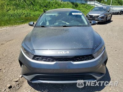 Piąte zdjęcie samochodu w środku: 2023 KIA FORTE LXS VIN:3KPF24AD6PE580420 - miniatura