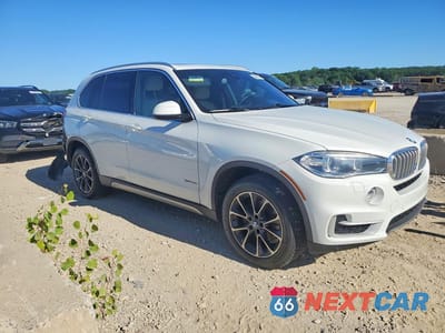 Czwarte zdjęcie samochodu z boku: 2017 BMW X5 XDRIVE35I VIN:5UXKR0C38H0V83898 - miniatura