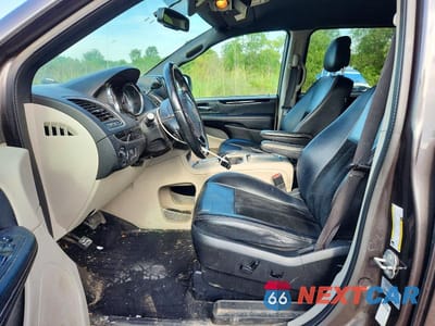 Zdjęcie 7 z 12 samochodu: 2017 DODGE GRAND CARAVAN SXT VIN:2C4RDGCG2HR624963 - miniatura