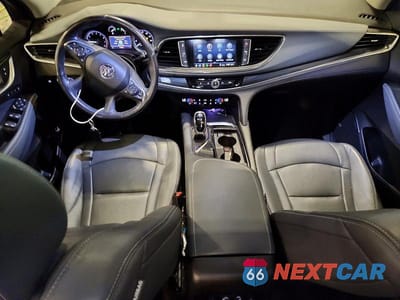 Zdjęcie 8 z 14 samochodu: 2020 BUICK ENCLAVE PREMIUM VIN:5GAEVBKW8LJ273031 - miniatura