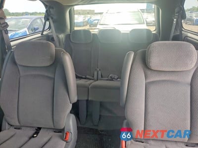 Zdjęcie 10 z 13 samochodu: 2005 DODGE GRAND CARAVAN SXT VIN:2D4GP44L55R219882 - miniatura
