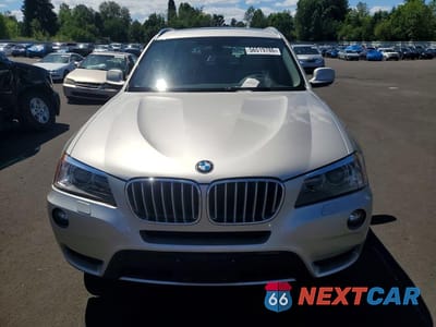 Piąte zdjęcie samochodu w środku: 2014 BMW X3 XDRIVE28I VIN:5UXWX9C52E0D38378 - miniatura