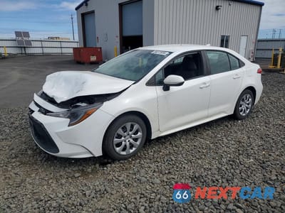2021 TOYOTA COROLLA LE 5YFEPMAE9MP197359 - główne zdjęcie licytacji z USA - miniatura