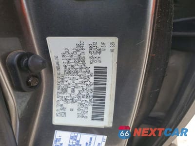 Zdjęcie 13 z 13 samochodu: 2004 TOYOTA SIENNA XLE 7 PASSENGER VIN:5TDBA22C14S017742 - miniatura
