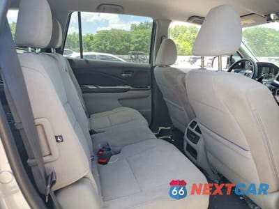 Zdjęcie 11 z 13 samochodu: 2017 HONDA PILOT EX VIN:5FNYF6H37HB029771 - miniatura